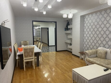 3 otaqlı yeni tikili - Badamdar q. - 136 m²