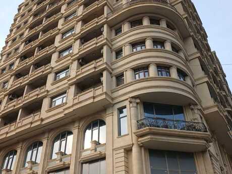 4 otaqlı yeni tikili - Nizami m. - 200 m²