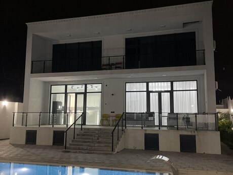 5-комн. дом/дача - пос. Мардакан - 400 м²