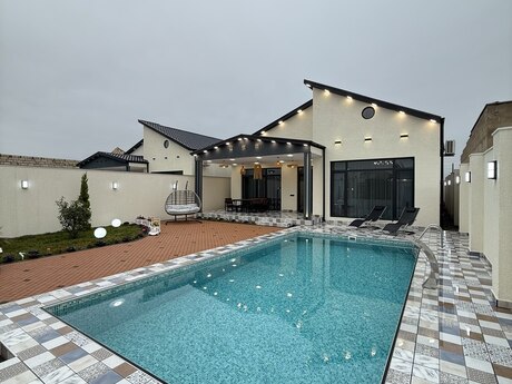 4 otaqlı həyət evi/bağ evi - Mərdəkan q. - 170 m²