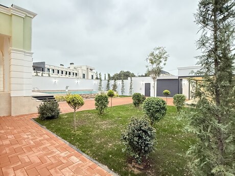 5 otaqlı həyət evi/bağ evi - Mərdəkan q. - 260 m²