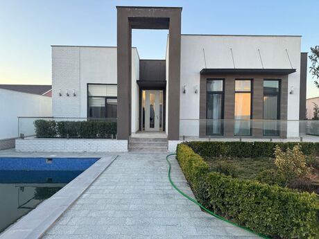 4 otaqlı həyət evi/bağ evi - Mərdəkan q. - 250 m²