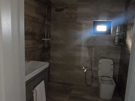 4 otaqlı həyət evi/bağ evi - Şamaxı - 320 m²
