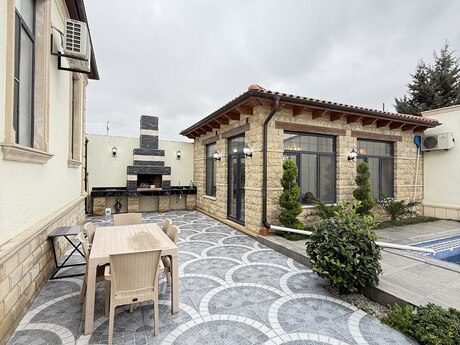 4 otaqlı həyət evi/bağ evi - Mərdəkan q. - 140 m²