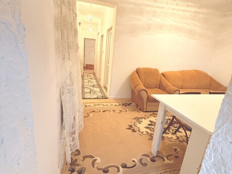 4 otaqlı həyət evi/bağ evi - 20-ci sahə q. - 120 m²