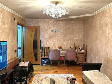 Elan №5770252 - Bakı, Elmlər Akademiyası m., 3 otaqlı, 62 m², 3/4 mərtəbə