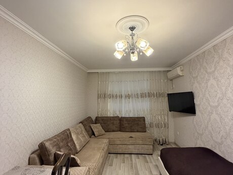 2 otaqlı köhnə tikili - Bakıxanov q. - 60 m²