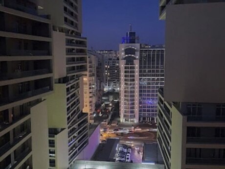 3 otaqlı yeni tikili - 8 Noyabr m. - 150 m²
