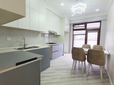 Elan №5770659 - Bakı, Əhmədli m., 3 otaqlı, 95 m², 9/15 mərtəbə