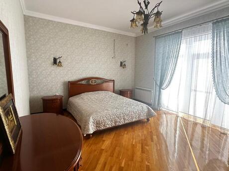 6-комн. дом/дача - пос. Сарай - 400 м²