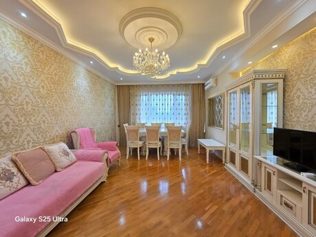 4 otaqlı yeni tikili - Elmlər Akademiyası m. - 150 m²
