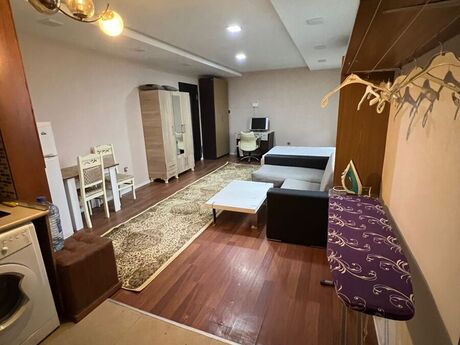 1 otaqlı köhnə tikili - Nəsimi m. - 38 m²