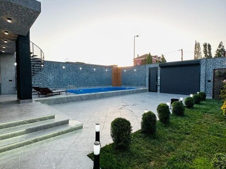 4 otaqlı həyət evi/bağ evi - Mərdəkan q. - 240 m²