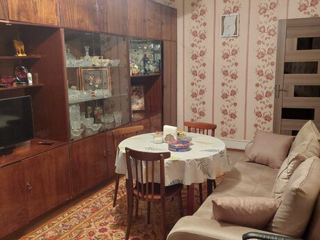 2 otaqlı köhnə tikili - Əhmədli m. - 60 m²