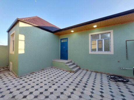 4 otaqlı həyət evi/bağ evi - Binə q. - 100 m²