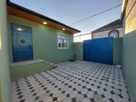 4 otaqlı həyət evi/bağ evi - Binə q. - 100 m²