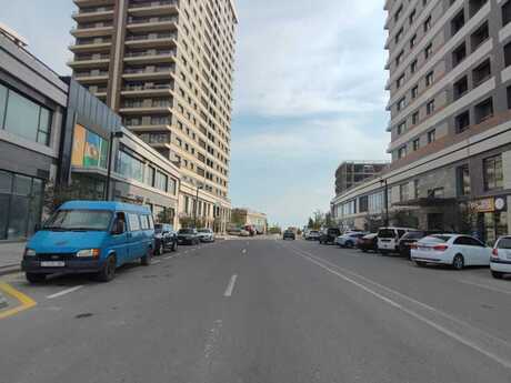 Obyekt - Şah İsmayıl Xətai m. - 673 m²