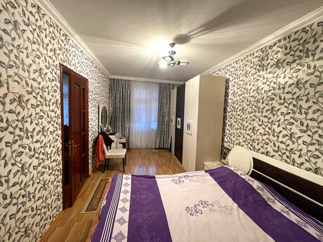 4 otaqlı köhnə tikili - Xalqlar Dostluğu m. - 85 m²