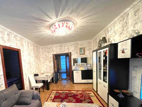 4 otaqlı köhnə tikili - Xalqlar Dostluğu m. - 85 m²