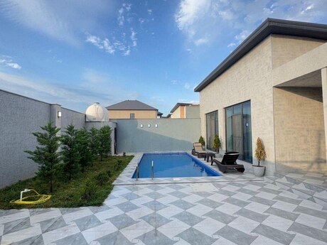 4 otaqlı həyət evi/bağ evi - Mərdəkan q. - 200 m²