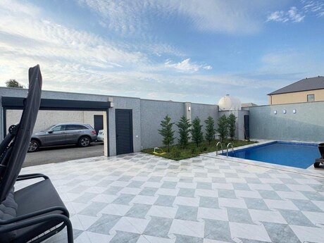 4 otaqlı həyət evi/bağ evi - Mərdəkan q. - 200 m²