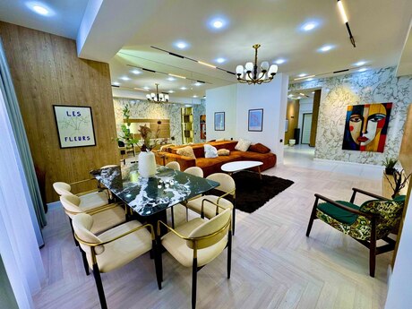 Elan №5732053 - Bakı, Nəriman Nərimanov m., 3 otaqlı, 118 m², 12/16 mərtəbə