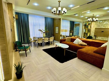 3-комн. новостройка - м. Нариман Нариманов - 118 м²