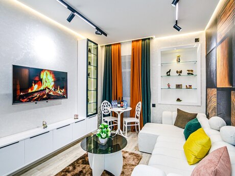 2 otaqlı köhnə tikili - Sahil m. - 41 m²