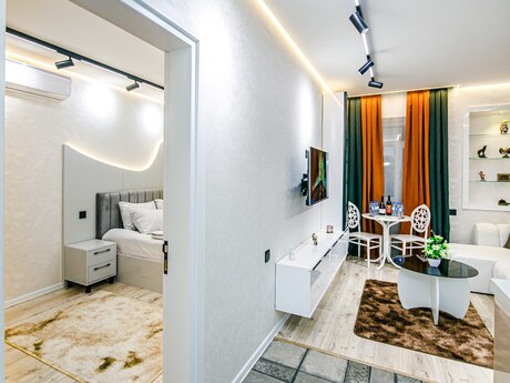 2 otaqlı köhnə tikili - Sahil m. - 41 m²