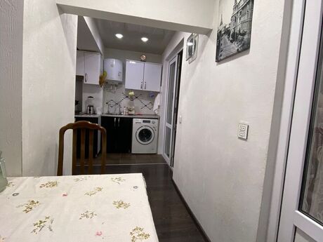 5 otaqlı köhnə tikili - Əhmədli m. - 110 m²