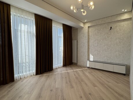 2 otaqlı yeni tikili - Azadlıq Prospekti m. - 65 m²