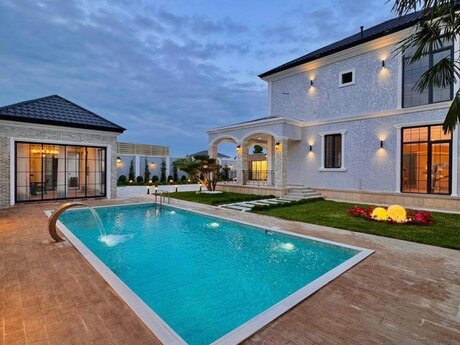 5 otaqlı həyət evi/bağ evi - Mərdəkan q. - 500 m²