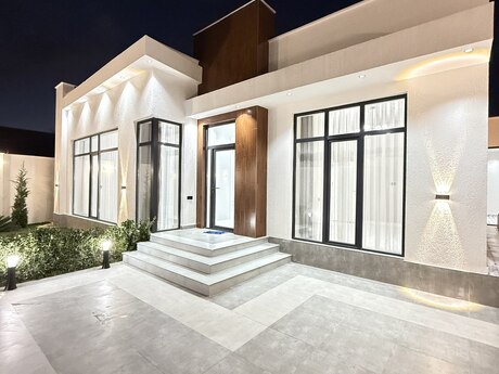 4 otaqlı həyət evi/bağ evi - Mərdəkan q. - 160 m²