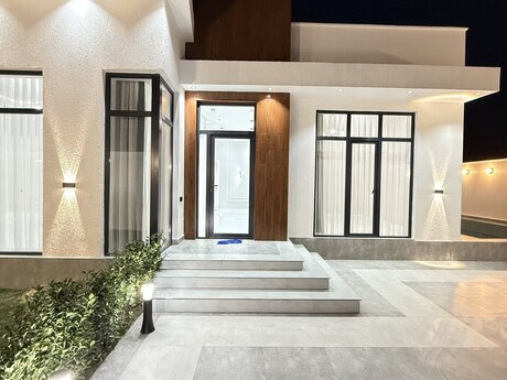 4 otaqlı həyət evi/bağ evi - Mərdəkan q. - 160 m²