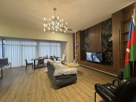 3 otaqlı həyət evi/bağ evi - Yasamal r. - 140 m²