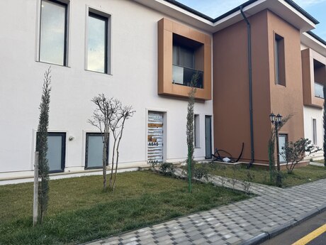 3 otaqlı həyət evi/bağ evi - Yasamal r. - 140 m²