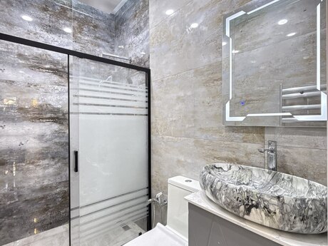 House with Garden, Villa For Sale