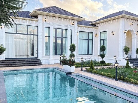 5 otaqlı həyət evi/bağ evi - Mərdəkan q. - 250 m²