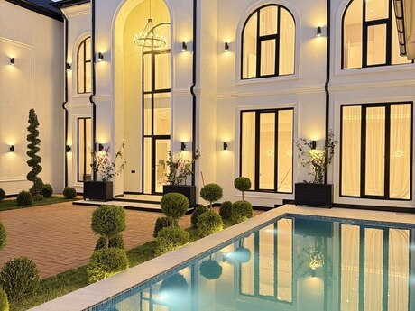 4 otaqlı həyət evi/bağ evi - Mərdəkan q. - 200 m²