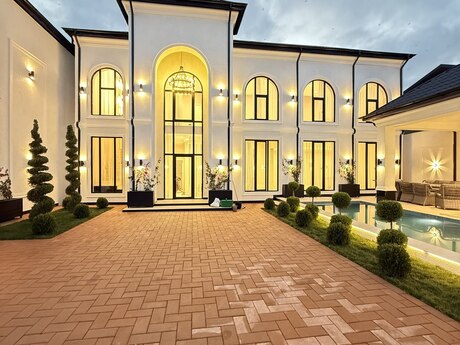 4 otaqlı həyət evi/bağ evi - Mərdəkan q. - 200 m²