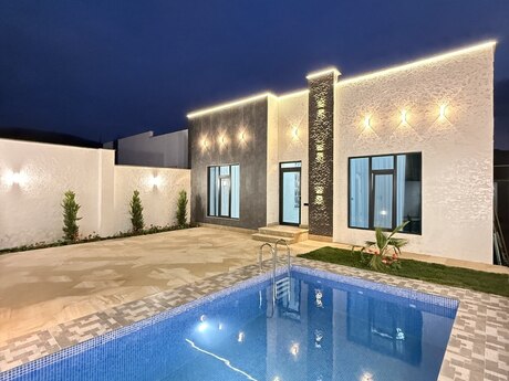 4 otaqlı həyət evi/bağ evi - Şüvəlan q. - 145 m²