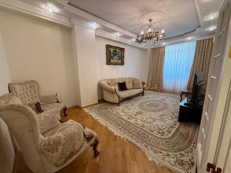 Elan №5775180 - Bakı, Memar Əcəmi m., 2 otaqlı, 97 m², 6/18 mərtəbə