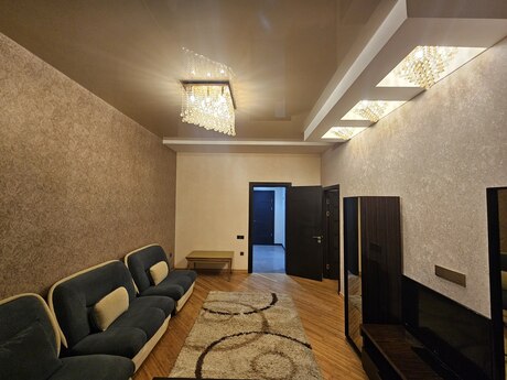 3 otaqlı köhnə tikili - Nizami m. - 94 m²