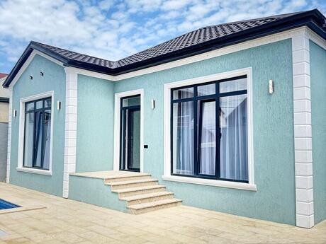 4 otaqlı həyət evi/bağ evi - Şüvəlan q. - 130 m²