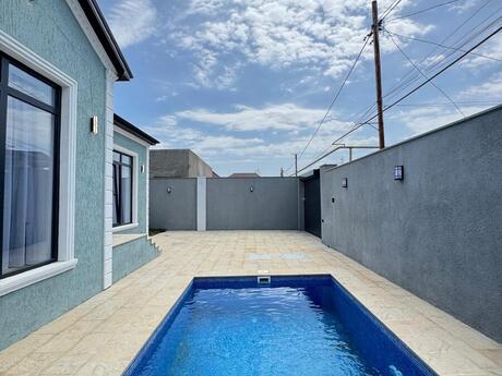 4 otaqlı həyət evi/bağ evi - Şüvəlan q. - 130 m²