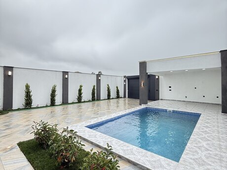 4 otaqlı həyət evi/bağ evi - Şüvəlan q. - 140 m²