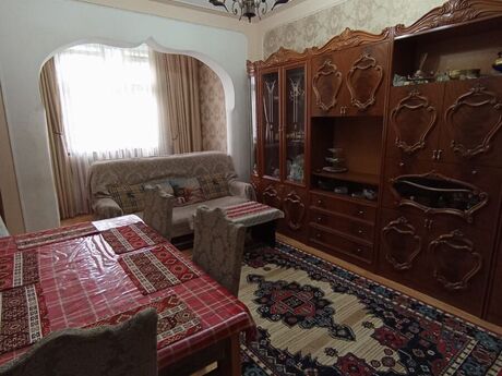 3 otaqlı köhnə tikili - Memar Əcəmi m. - 68 m²