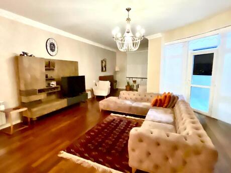 6-комн. новостройка - м. 8 ноября - 360 м²