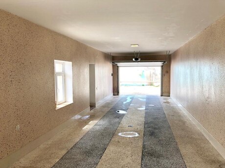 House with Garden, Villa For Sale