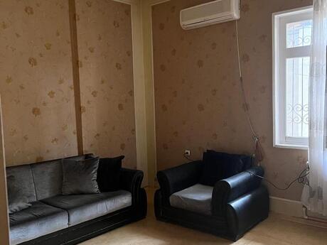 Elan №5778128 - Bakı, Həzi Aslanov q., 3 otaqlı, 100 m²